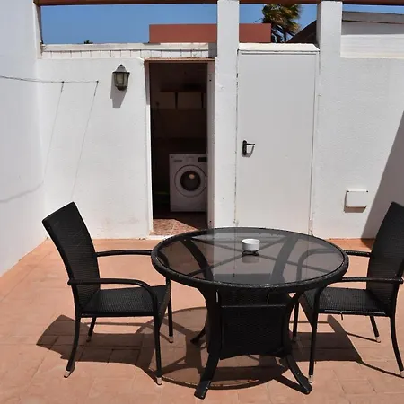 Experience Heated Salty Water Pool Villa Caleta de Fuste