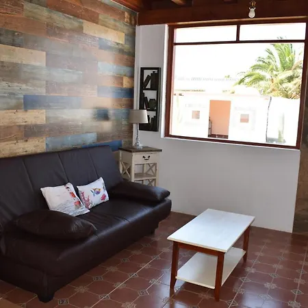 Villa Experience Heated Salty Water Pool *